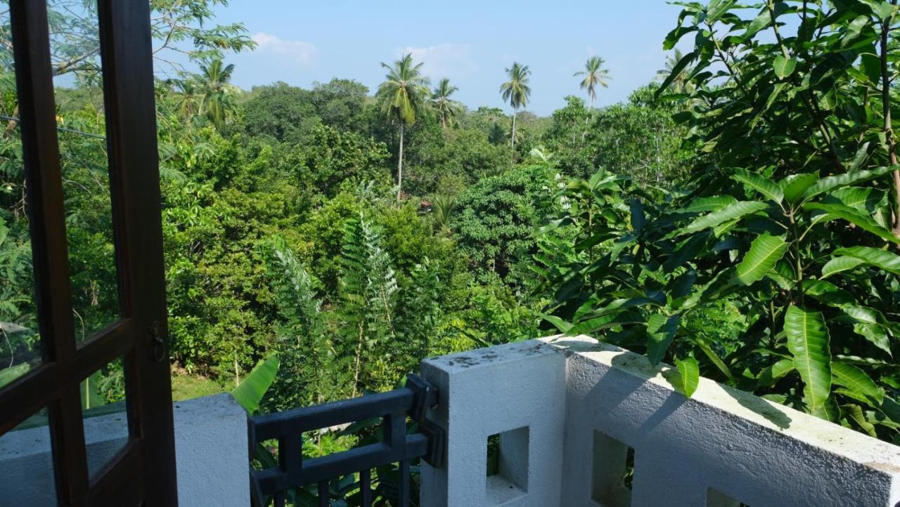 Villa Hilltop By Yehansa With Unlimited Fiber Wifi Hikkaduwa Exterior photo